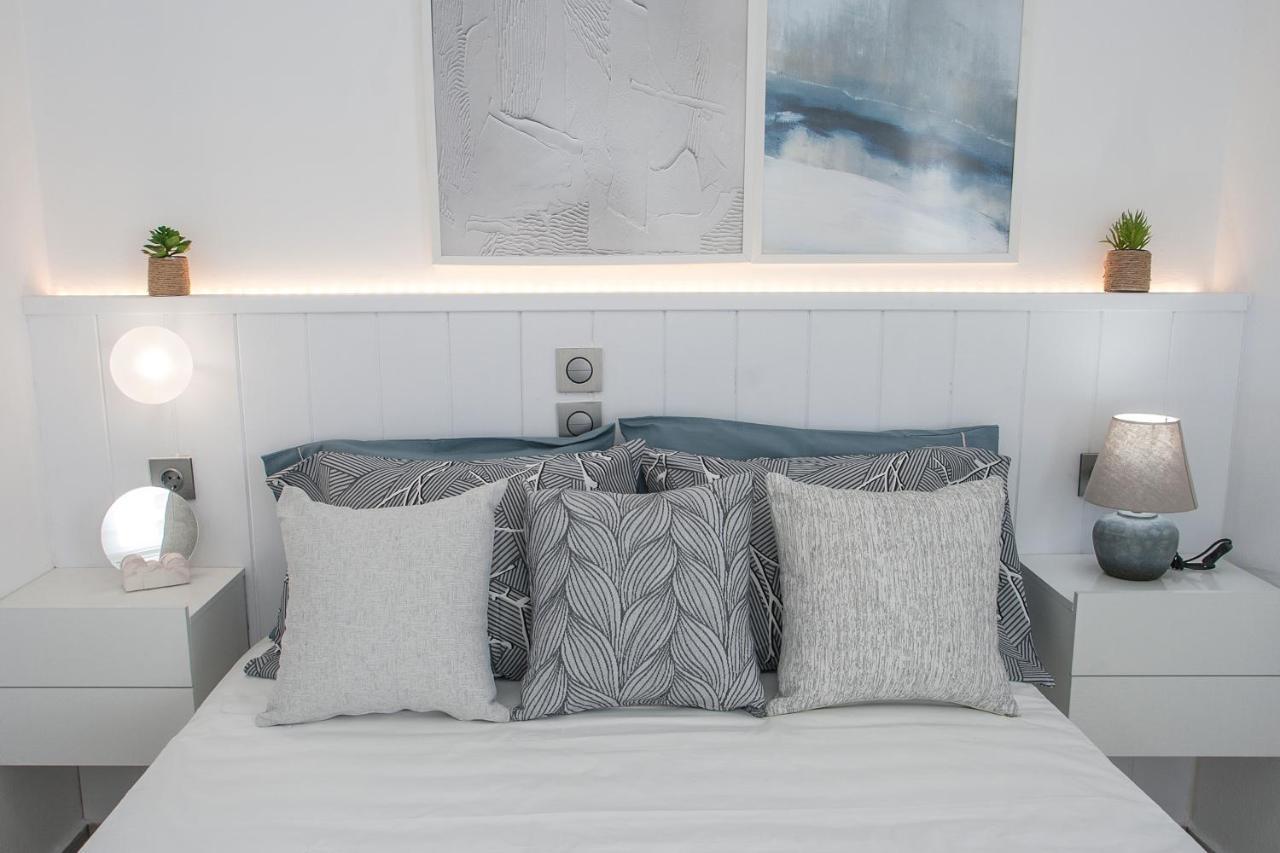 Capolavoro, Boutique Apartment With Unique Rooftop สเกียธอสทาวน์ ภายนอก รูปภาพ