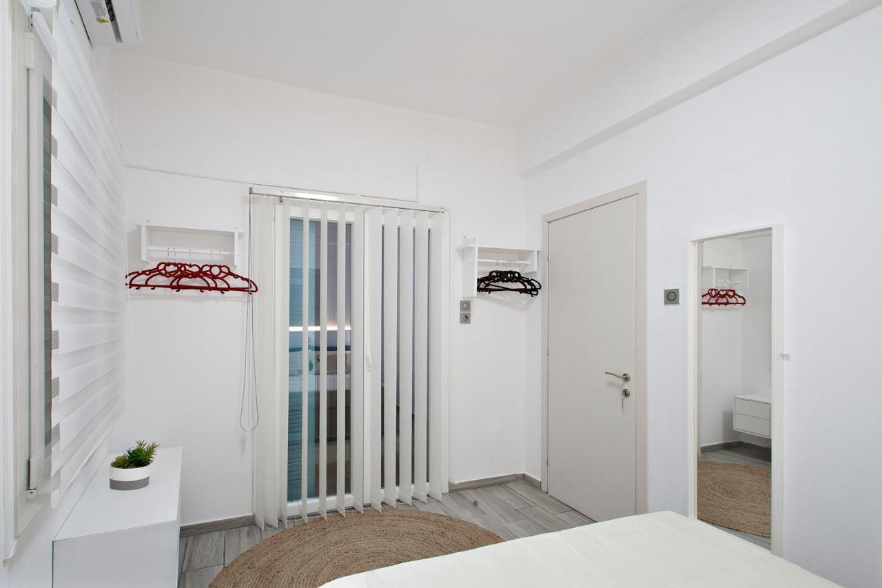 Capolavoro, Boutique Apartment With Unique Rooftop สเกียธอสทาวน์ ภายนอก รูปภาพ