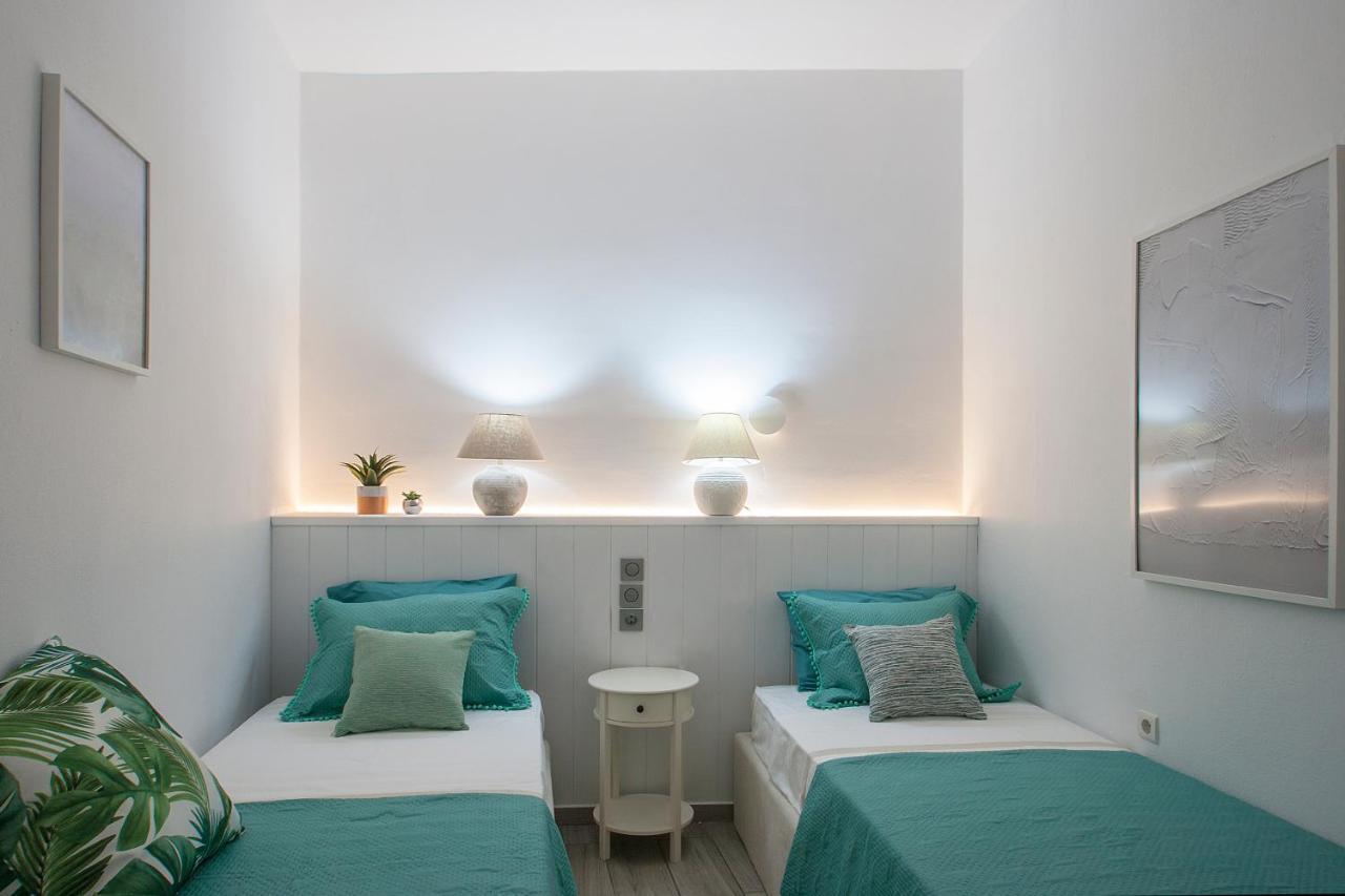 Capolavoro, Boutique Apartment With Unique Rooftop สเกียธอสทาวน์ ภายนอก รูปภาพ
