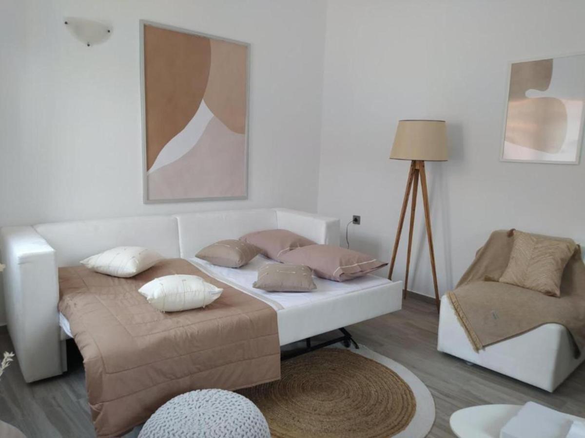 Capolavoro, Boutique Apartment With Unique Rooftop สเกียธอสทาวน์ ภายนอก รูปภาพ
