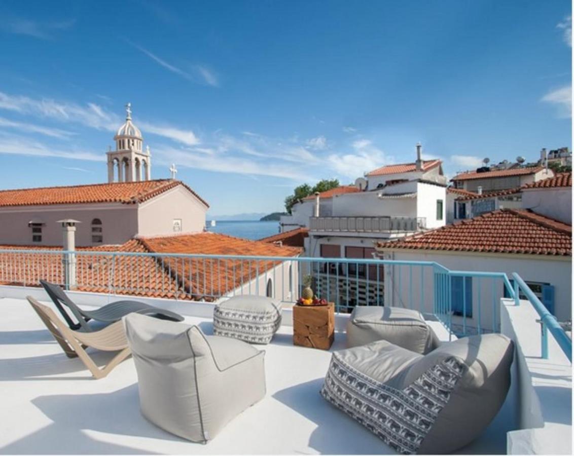 Capolavoro, Boutique Apartment With Unique Rooftop สเกียธอสทาวน์ ภายนอก รูปภาพ